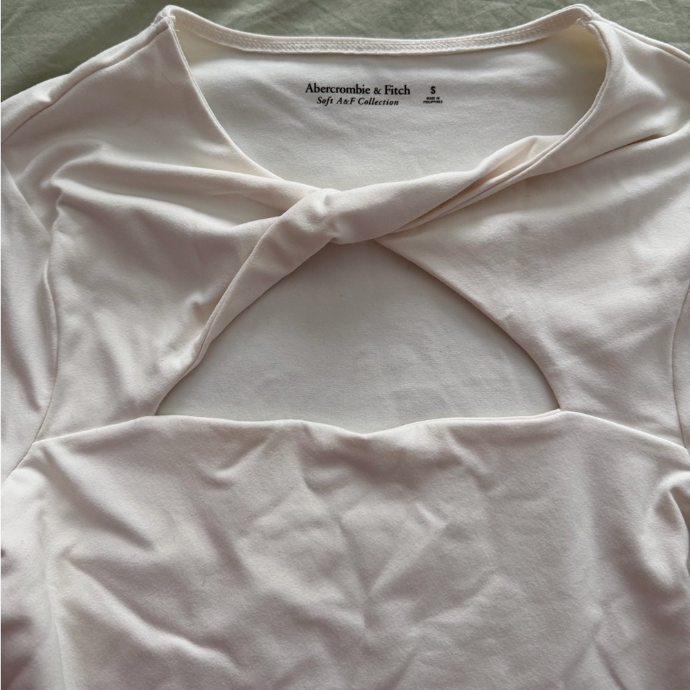 Abercrombie & Fitch Cream Long Sleeve Bodysuit - Picture 3 of 6